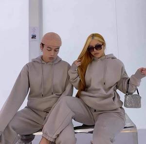 ชุดสเวตเตอร์มีฮู้ดสำหรับผู้หญิงชุดเซต2ชิ้นเสื้อฮู้ดสำหรับใส่วิ่งแขนยาวสำหรับฤดูหนาวออกแบบได้ตามต้องการ - Product Image 5