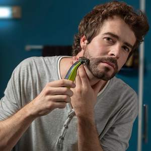 Recortadora de Vello Facial Recargable LightGreark, Cuchilla de Acero Inoxidable, Fuente de Alimentación Eléctrica, IPX7, para Afeitar Barba y Vello Corporal - Product Image 6