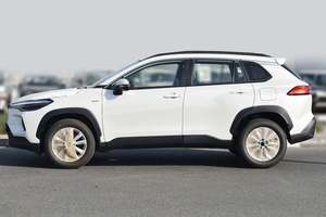 2025 Toyo Ta Corolla Cross 1.8L HEV Motor de gasolina Asientos de cuero blanco I-Force Max Premium Transmisión automática Coches usados - Product Image 3