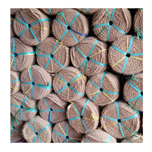 Corde de fibre de coco écologique de qualité supérieure et corde de coco durable pour les tapis de tapis de grands tapis et la station de vacances de décoration extérieure - Product Image 1