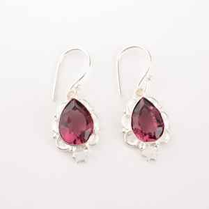 Boucles d'oreilles en argent sterling plaqué or avec pierre précieuse rhodolite, forme de goutte de poire, fabrication artisanale, bijoux élégants pour femmes, cadeau de fête - Product Image 6