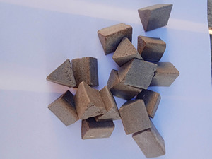 Desbarbado de cerámica de 35x30x30mm, herramienta de pulido para limpieza y pulido, molienda de desoxidación de piezas de trabajo de metal duro - Product Image 2