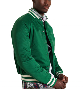 แจ็คเก็ตเบสบอลแบบมีโลโก้สั่งทำได้ ไซส์ใหญ่ ผ้าซาติน เงา ระบายอากาศได้ดี เหมาะสำหรับฤดูหนาว สำหรับผู้ชาย สไตล์ Letterman - Product Image 3