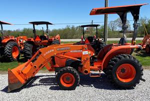 Tractor Agrícola L3800 con Cargador, 70HP, para Huertos y Jardines, con 3 Años de Garantía - Product Image 2