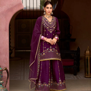 Beau costume palazzo en soie traditionnel pour femmes avec broderie et travail à la main pour les mariages, les fêtes et tous les événements - Product Image 1