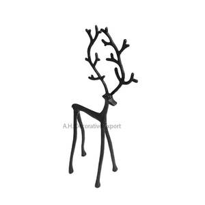 Sculptures de cerfs d'animaux au design haut de gamme avec une sculpture noire mate durable de haute qualité moderne pour la décoration de bureau et de maison - Product Image 5