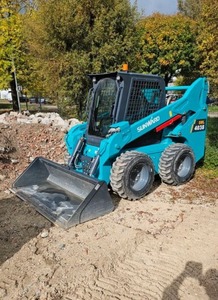 Minicargadora Compacta Sunward Earthmoving SWL4038 de 1 Tonelada para Jardinería y Agricultura - Product Image 5