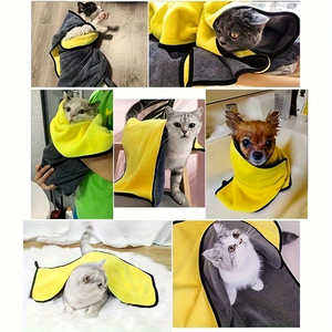 Toalla Ultra Suave de Microfibra de Secado Rápido para Mascotas, 1 Pieza, Toalla Absorbente para Bañar Perros y Gatos, Regalo de Navidad y Año Nuevo, Hecha de Poliéster - Product Image 1