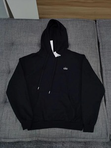 เสื้อสเวตเตอร์แบบสวมหัวมีฮู้ดสำหรับผู้ชายผ้าฝ้าย100% 400กรัมโลโก้กำหนดเองได้ - Product Image 4