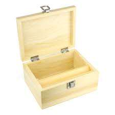 Boîte à bijoux en bois naturel très demandée par Décor World Expo - Product Image 2