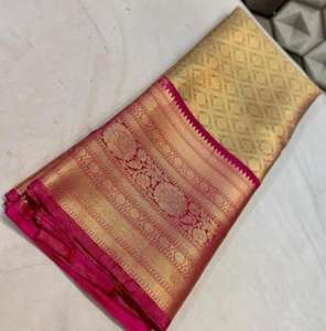 ผ้าไหมโบรเคด ซารี ขอบทองคำปักลายแบบดั้งเดิม ลายทอแบบวินเทจ ไม่ยับ สำหรับงานแต่งงาน งานเลี้ยง และเทศกาลต่างๆ - Product Image 2