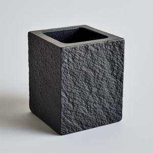 Porte-brosse à dents en métal design pour intérieurs haut de gamme, design moderne et écologique, durable et fonctionnel - Product Image 6