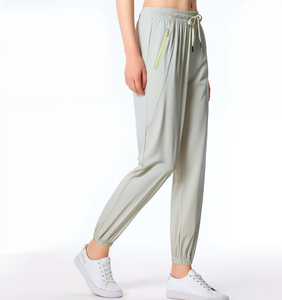 กางเกงจ็อกเกอร์ออกกำลังกายเอวสูงสำหรับผู้หญิง ระบายอากาศได้ดี เอวยางยืด มีเชือกผูก ลายเรียบ ไซส์ XL ผลิตจากผ้าสแปนเด็กซ์และไนลอน - Product Image 2