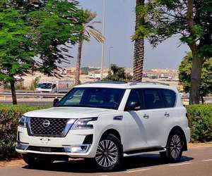 VENTES À PRIX RÉDUIT POUR NISSAN PATROL PLATINUM D'OCCASION - Product Image 6