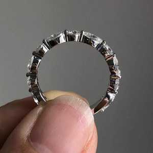 14K Or Vintage Style Anniversaire Bande De Mariage Marquise Cut Lab Grown Diamant éternité, vermeil Bande Empilable pour Fiançailles - Product Image 3