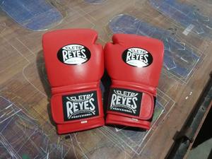 Guantes de boxeo personalizados hechos de cuero genuino de vaca totalmente personalizados en todos los tamaños y colores - Product Image 5