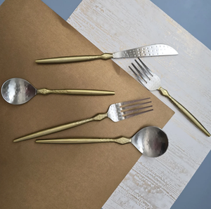 Juego de cubiertos martillados, juego de cubiertos hechos a mano, vajilla, evento de boda, juego de cubiertos, cuchillo, cuchara, tenedor, decoración de restaurante en casa - Product Image 3