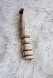 Crochets à crochet en bois faits à la main offrent une prise en main douce, un confort, une durabilité et une beauté écologique pour le crochet. - Product Image 3