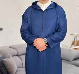 Ropa musulmana de Color negro para hombre de calidad superior Bata para hombre para Eid y RAMAADAN al mejor precio y bajo MOQ 2025 - Product Image 3