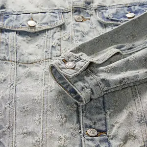 Chaqueta vaquera desgastada Vintage para hombre, diseño de retazos desteñido por el sol, ropa de calle personalizable, chaqueta vaquera para hombre - Product Image 5