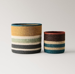 Cesta de mimbre ecológica tejida a mano con patrón de rayas marrones y desgastadas, decoración vintage para jardín exterior, macetas y jardineras - Product Image 3