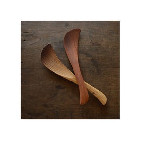 Cuillère polyvalente en bois d'acacia Nouvelle arrivée Cuillère en bois d'acacia résistante à la chaleur à vendre Spatule en bois naturel de haute qualité - Product Image 5
