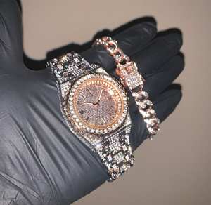 Clase atemporal de reloj de moissanita completamente personalizado Construido a la moda Royalty Premium Gifting High End Wear y Ultimate Luxury Shine - Product Image 5