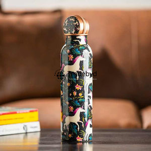 Large bouteille en cuivre luxueuse pour un usage personnel et cadeau par Tradebyd - Product Image 6