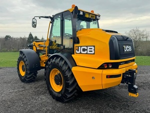 Cargadora de Ruedas Telescópica JCB TM420S Agri Stage 5 con Certificación CE, Motor Diésel JCB Max Stage V para Carga Agrícola Pesada - Product Image 2