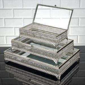 Cajas de Joyería de Metal de Lujo Opulentas, Almacenamiento Elegante de Latón para Su Colección - Product Image 1