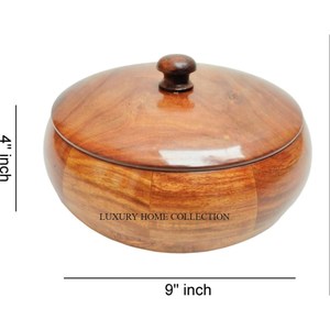 Casserole à chapati en bois artisanale avec intérieur isolé de qualité supérieure pour garder les roti au chaud et au frais pendant de longues heures - Product Image 1