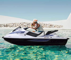 Yate de Lujo/Deportivo de 1300CC, Casco de Aluminio y Acero, Gran Cilindrada, Embarcación de Entretenimiento para Diversión en la Costa con Esquí Acuático - Product Image 4