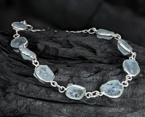 Gema de Aguamarina Natural de Alta Calidad con Engaste de Plata de Ley 925, Ajustable, Ideal para Regalo o Fiesta - Product Image 5