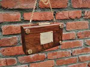 Prix de gros Pochette en bois Pochette en bois brun faite à la main Pochette en bois d'acacia naturel Pochette en bois faite à la main pour femmes et filles - Product Image 2