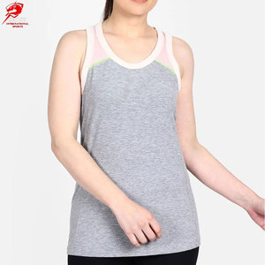 Camiseta deportiva transpirable y ligera para mujer, ideal para entrenamiento y actividades al aire libre, en oferta online. - Product Image 1