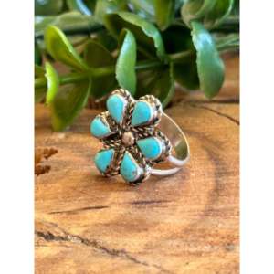 Bague en argent sterling avec turquoise Kingman, taille 6.25, sertie clos, bijou statement - Product Image 3