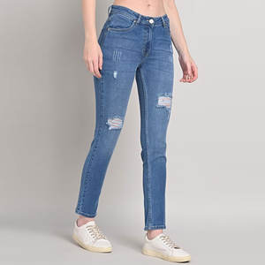 Pantalones vaqueros de pana desgastados para mujer a la moda con estilo callejero Servicio OEM en línea Precio bajo Decoración de logotipo estampado a la moda - Product Image 3