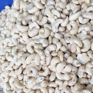 Ventes chaudes Noix de cajou de haute qualité W320 Noix de cajou du Vietnam Prix brut Santigo Vietnam OEM, ODM - Product Image 1