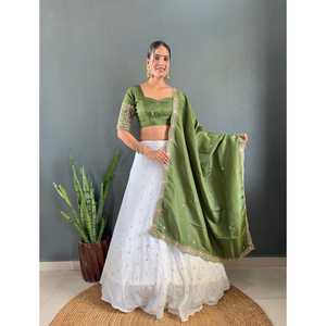 Marca Etheni tradicional Lehenga Choli Festival Lanzamiento Malbari Seda Trabajo con bordado pesado para fiesta - Product Image 1