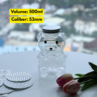 Pot en plastique PET en forme d'ours de haute qualité de 500ml avec bouchon en aluminium et trou de paille prêt en stock de l'usine du Vietnam