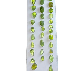 Pierre précieuse de péridot naturel, pierre en vrac pour la fabrication de bijoux, en provenance du Pakistan - Product Image 1