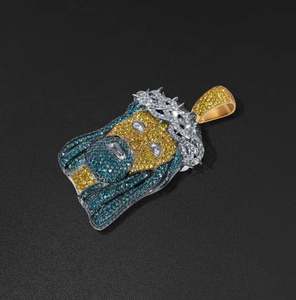 จี้พระเยซูคลาสสิกขนาดใหญ่ หลายสี ชุบทองบนเงินแท้ ประดับด้วยมอยส์ซาไนต์แท้ทรงกลม สไตล์ฮิปฮอป - Product Image 2