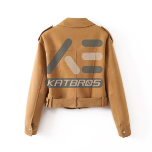 Veste en cuir véritable audacieuse pour femme, fabrication supérieure, coupe ajustée, vêtement d'extérieur chaud de qualité supérieure, élégant et contemporain - Product Image 5