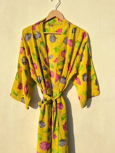Robe Kimono en soie faite à la main pour femmes belle conception indienne séchage rapide et lisse 100% mousseline de soie pour l'été automne printemps - Product Image 2