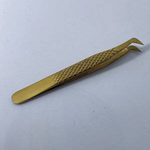 Pince à épiler en acier inoxydable de marque privée avec logo personnalisé en gros pointe pointue en fibre disponible pour l'étiquetage privé - Product Image 1