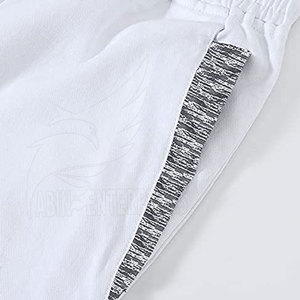 Short d'été décontracté pour hommes de haute qualité Séchage rapide et vente en gros Nouveau design avec motif solide Style High Street - Product Image 6