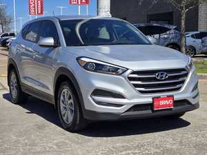 Hyundai Tucson SE 2017 Ligeramente Usado, SUV de 4 Puertas (2.0L 4 Cilindros 6A) - Product Image 2