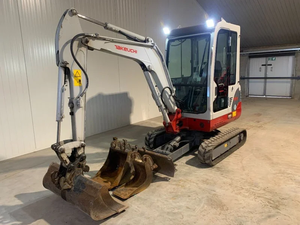 Miniexcavadora TAKEUCHI TB219 de 2 toneladas con cabina cerrada, motor, caja de cambios, bomba y 3 cucharones, aprobada por CE/EPA, lista para trabajos de construcción. - Product Image 1