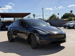 (F&H) Tesla Model Y Long Range AWD 2021 Usado, Crossover de 4 Puertas - Product Image 2