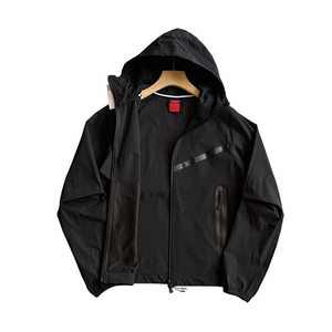 ชุดเสื้อแจ็คเก็ตและกางเกงขาสั้นมีซิปชุดเสื้อแจ็คเก็ตกันลมปรับแต่งได้โลโก้ตามสั่ง - Product Image 3